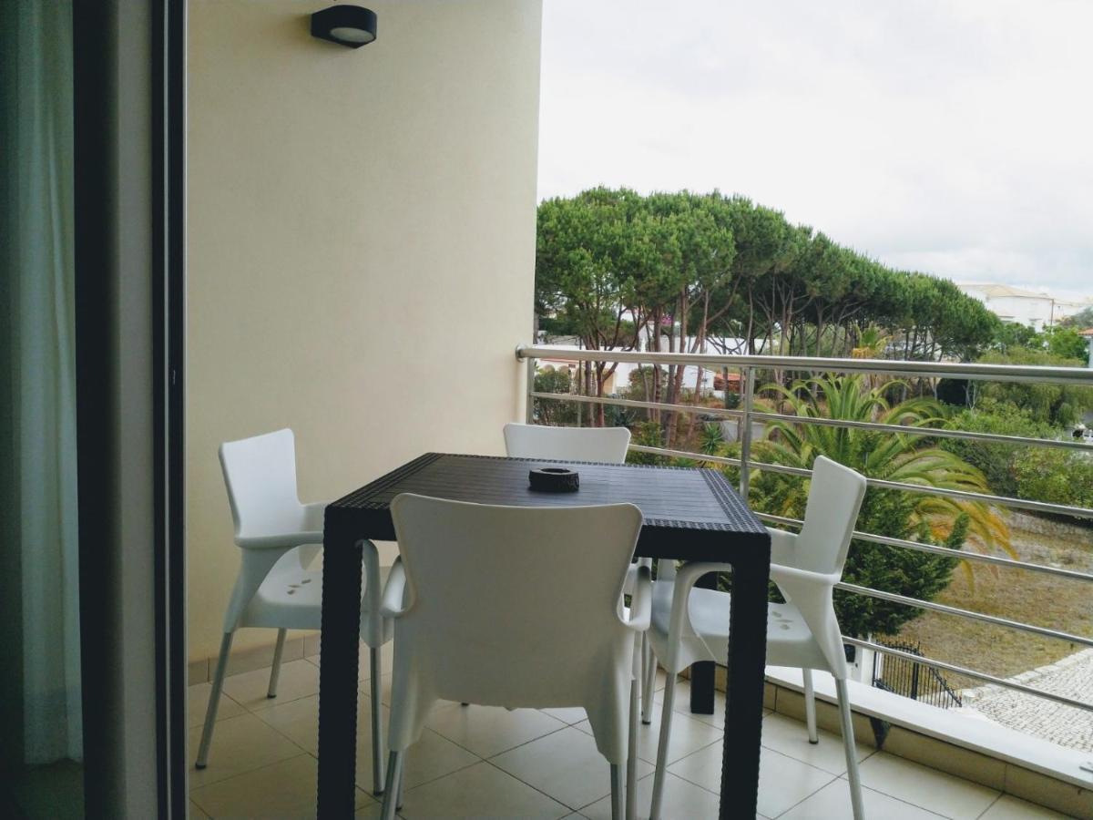 Apartamento T2 Eucalipto 2A Olhos de Agua  Dış mekan fotoğraf