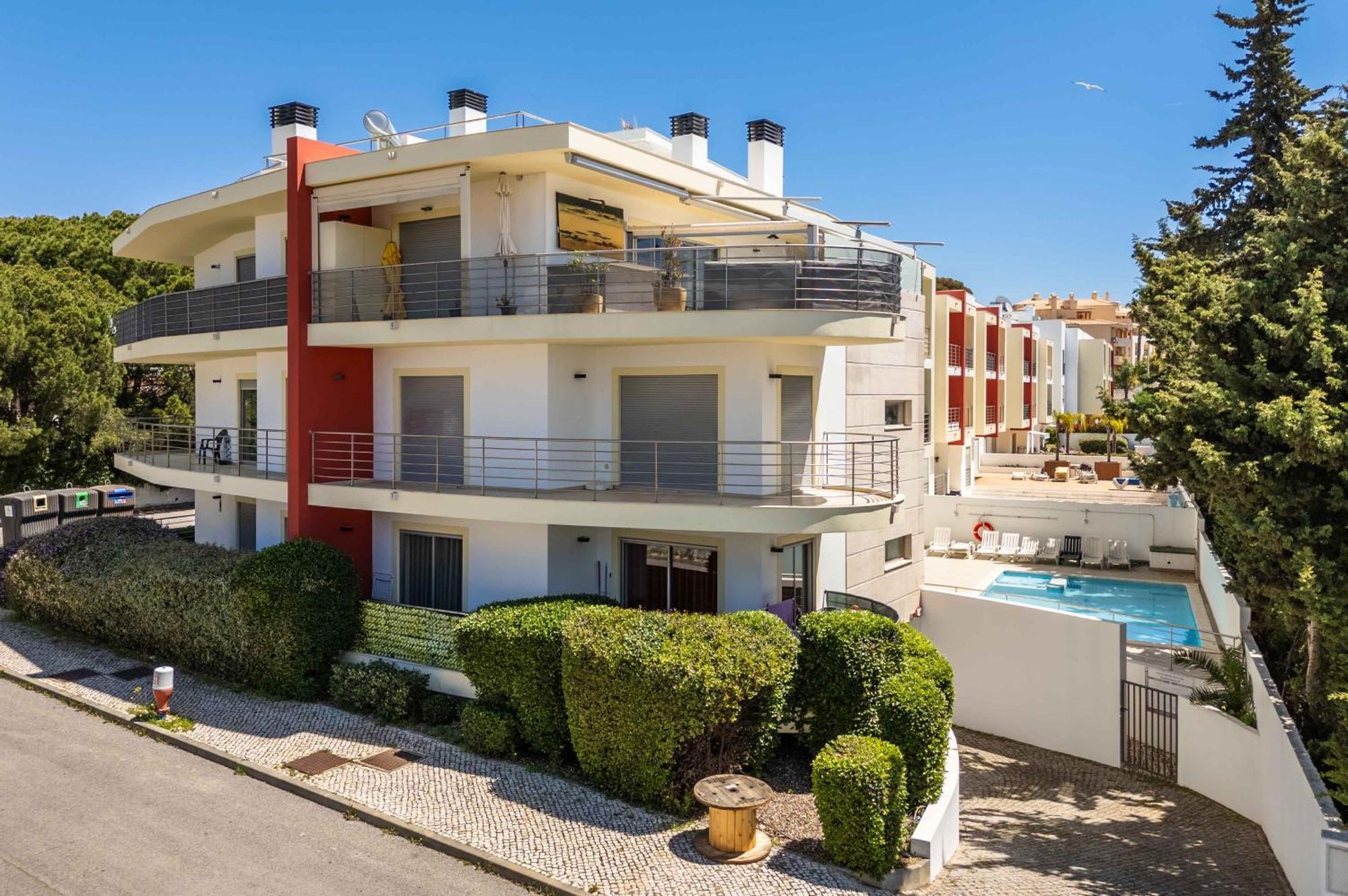Apartamento T2 Eucalipto 2A Olhos de Agua  Dış mekan fotoğraf